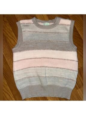 Vintage 80’s Sleeveless Knit Sweater Vest